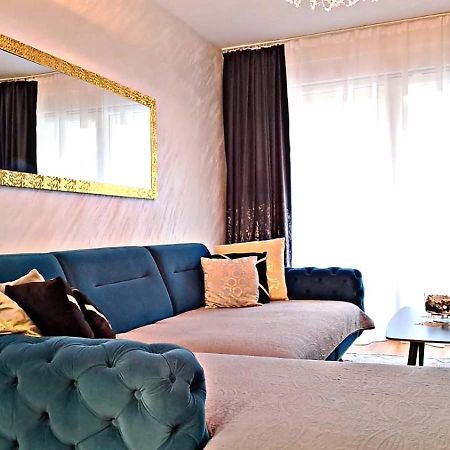Apartment Aria Lux โมสตาร์ ภายนอก รูปภาพ