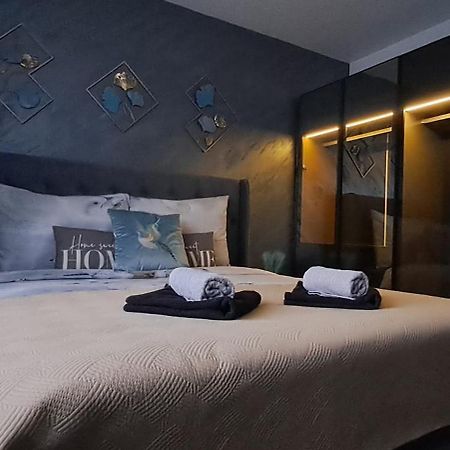 Apartment Aria Lux โมสตาร์ ภายนอก รูปภาพ