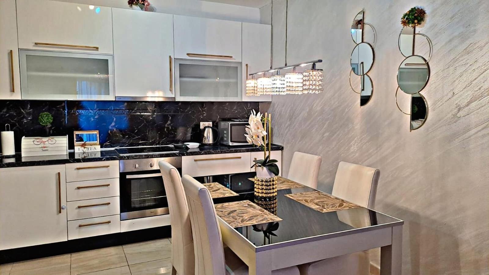 Apartment Aria Lux โมสตาร์ ภายนอก รูปภาพ