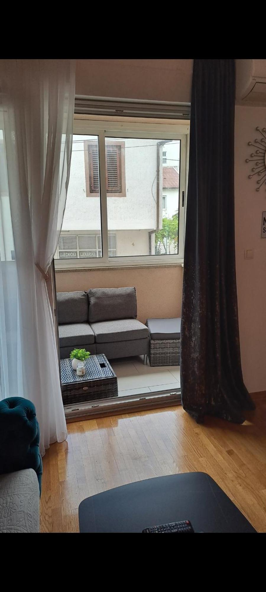 Apartment Aria Lux โมสตาร์ ภายนอก รูปภาพ